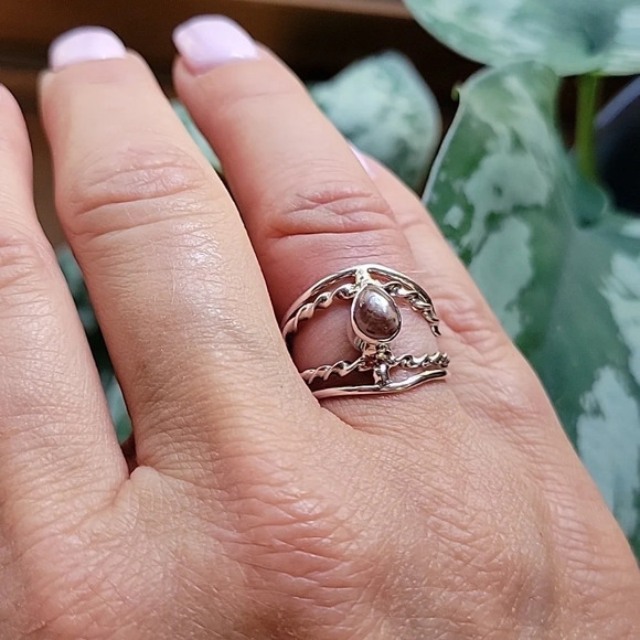 Pink Rhodochrosite Twist Ring, S925 - Picture 3 of 9